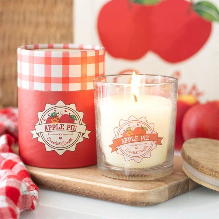 Apple pie scented candle with its cardboard tube