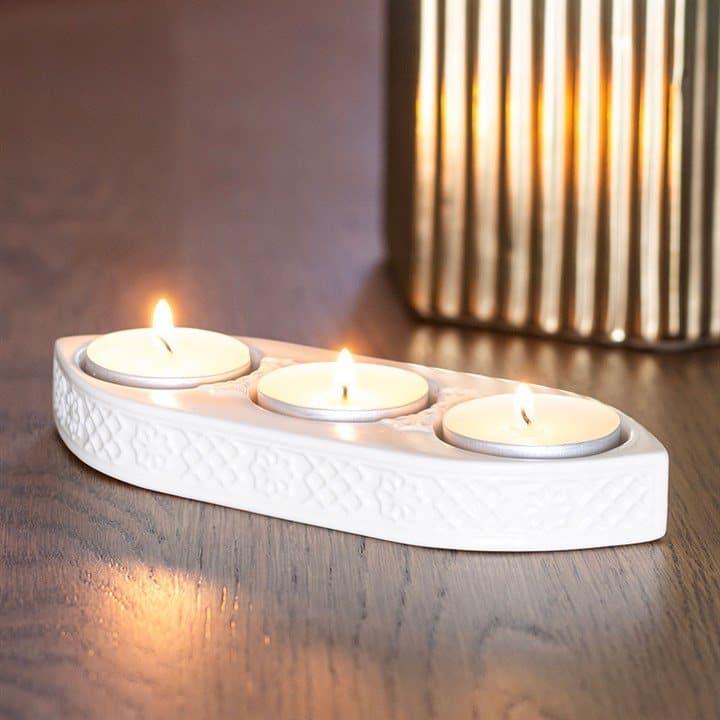 Geometric triple tealight holder