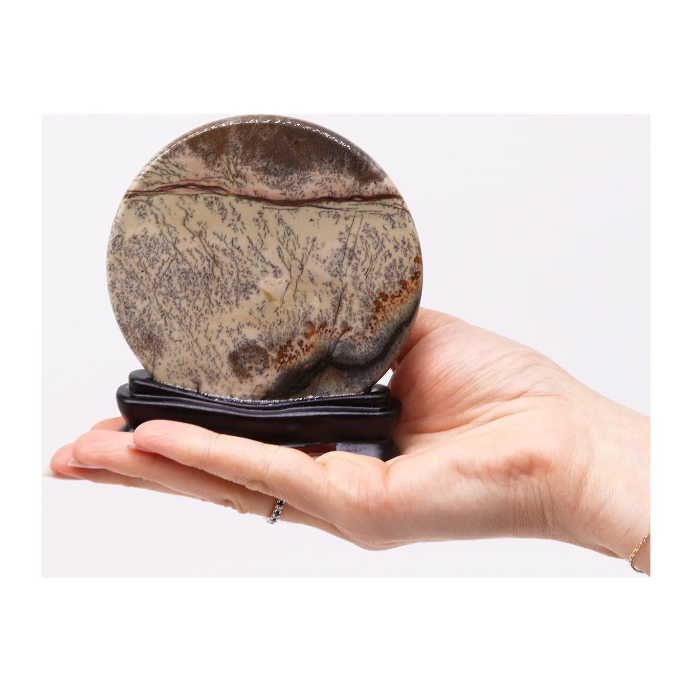 Round Guohua picture stone disc with natural patterns