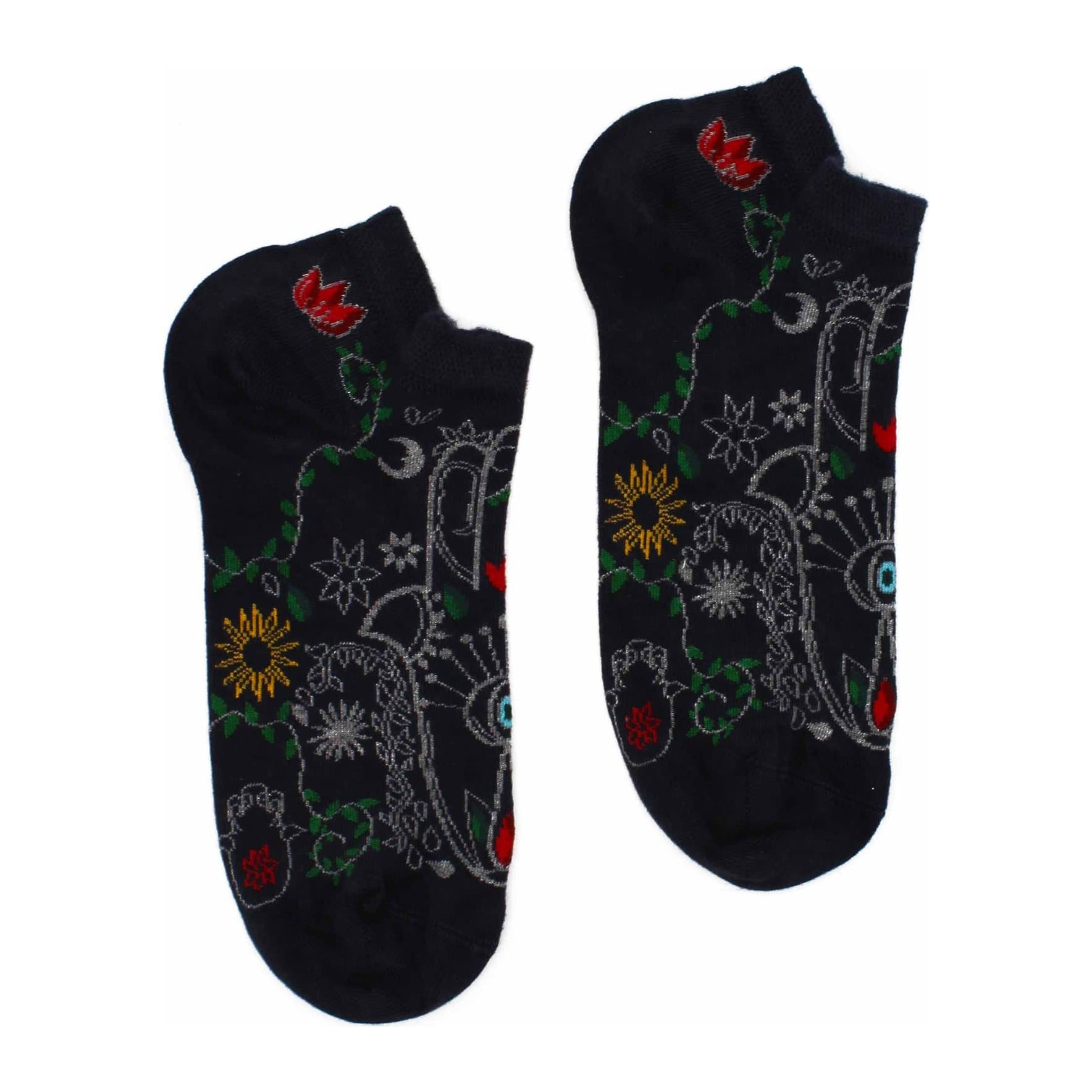 Low-cut bamboo ankle socks with a Hamsa symbol and vibrant flowers