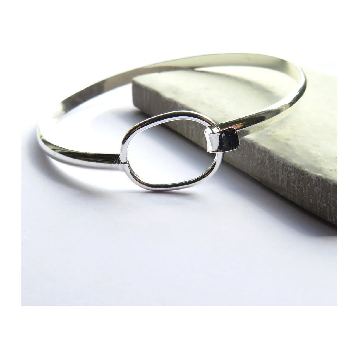 Silver loop bangle bracelet, minimalist design