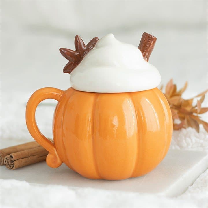 Pumpkin mug with a cream-style lid