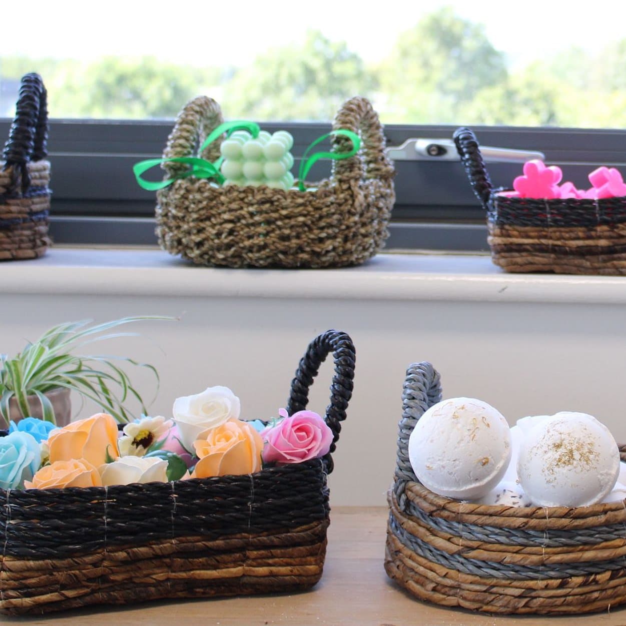 Seagrass storage basket set
