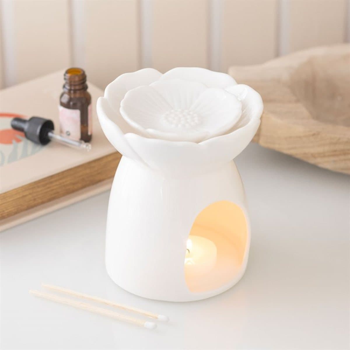 White peony oil burner