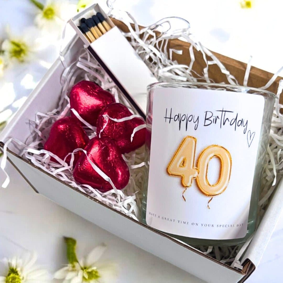 Personalised 40th birthday candle gift set with a gold balloon design