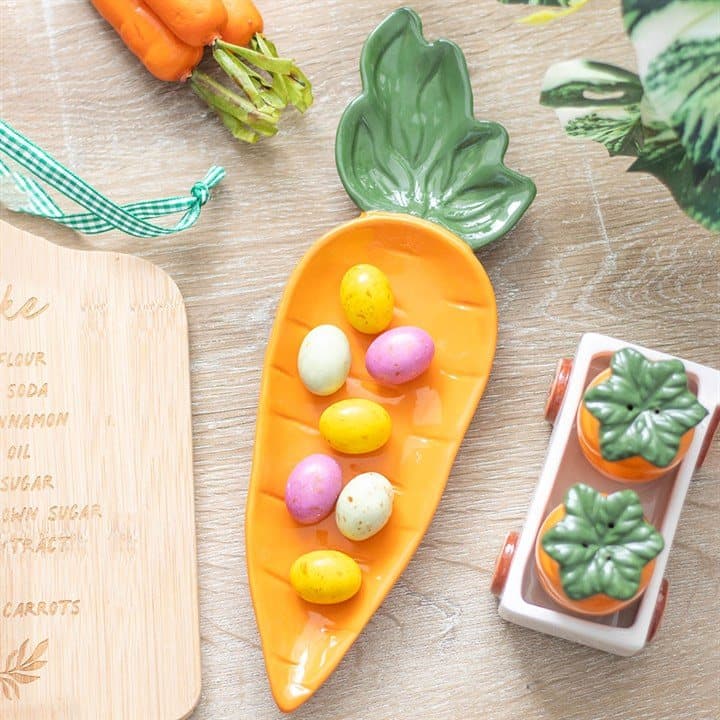 Ceramic carrot shaped serving dish