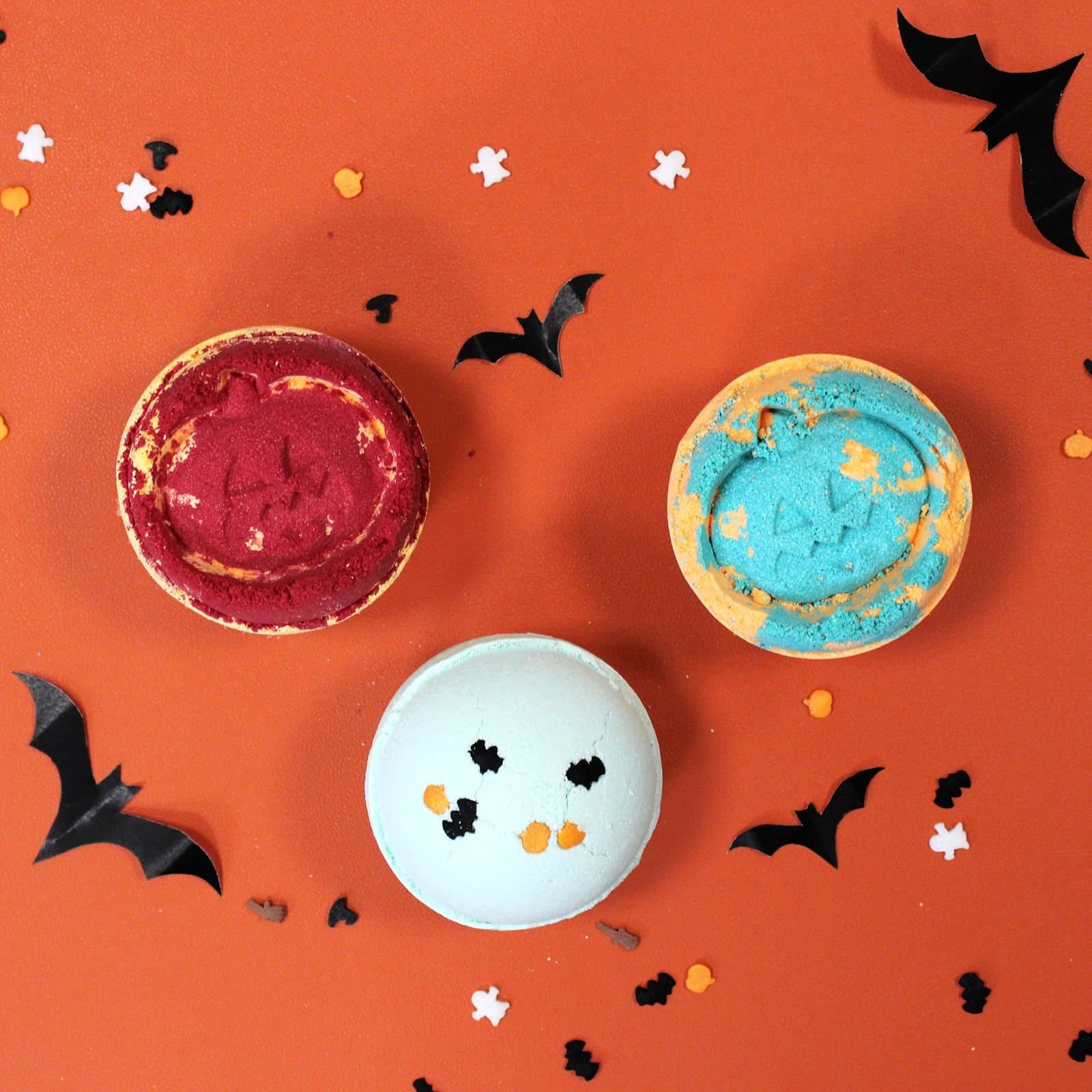 Pack of 2 Halloween bath bombs