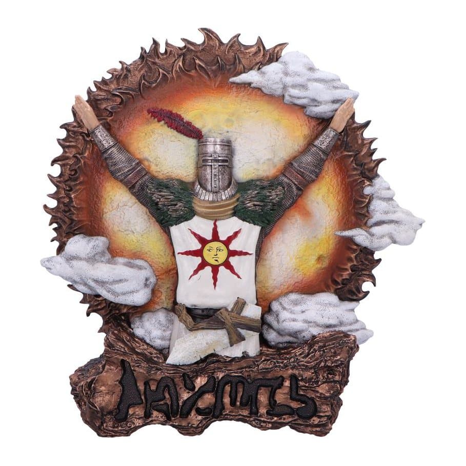 Solaire of Astora wall plaque in his Praise the Sun pose before a blazing sun