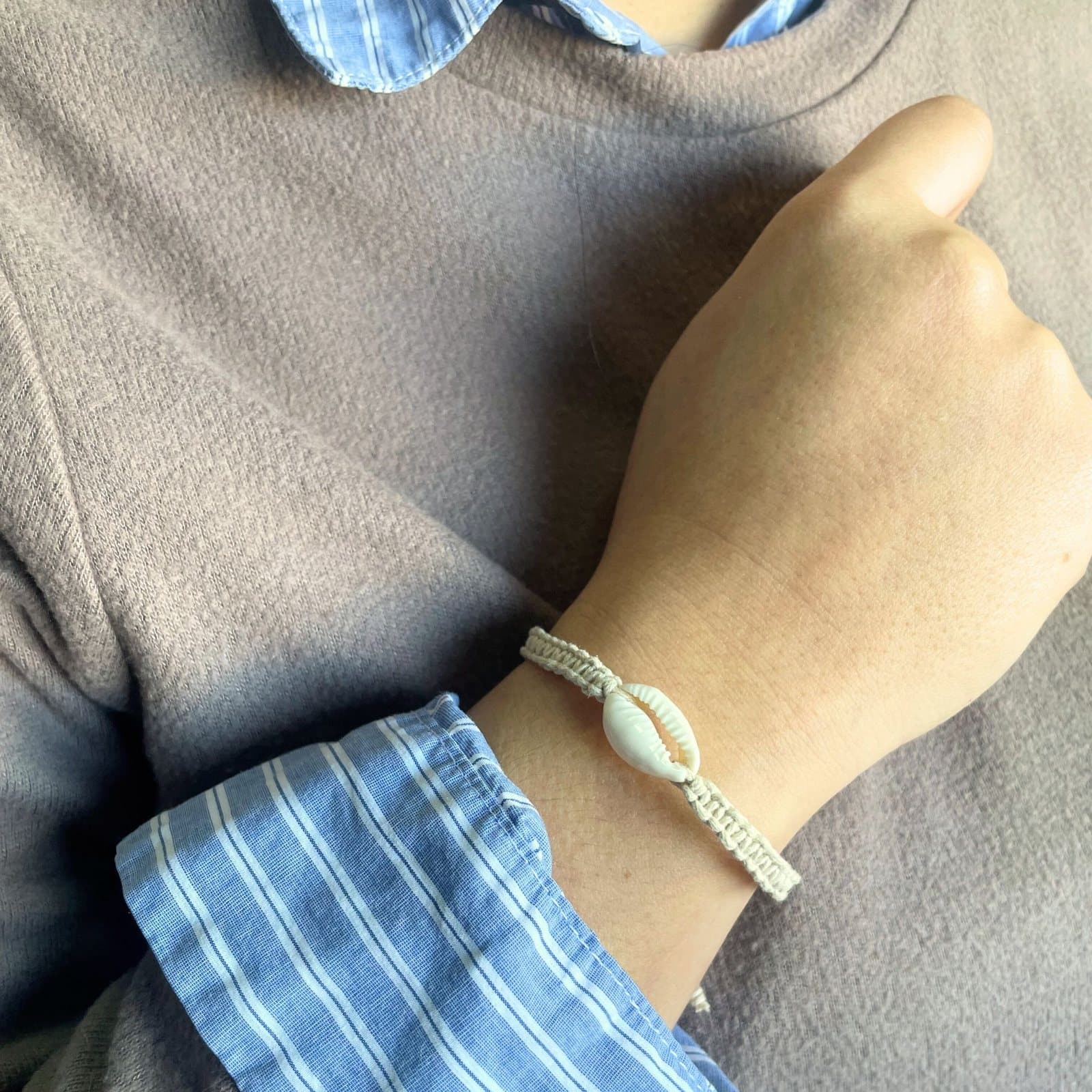 Handmade friendship bracelets, pack of 5, assorted styles