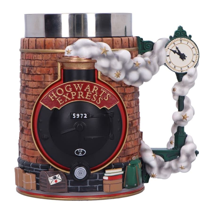 Harry Potter Platform 9 collectible tankard with the Hogwarts Express on the front