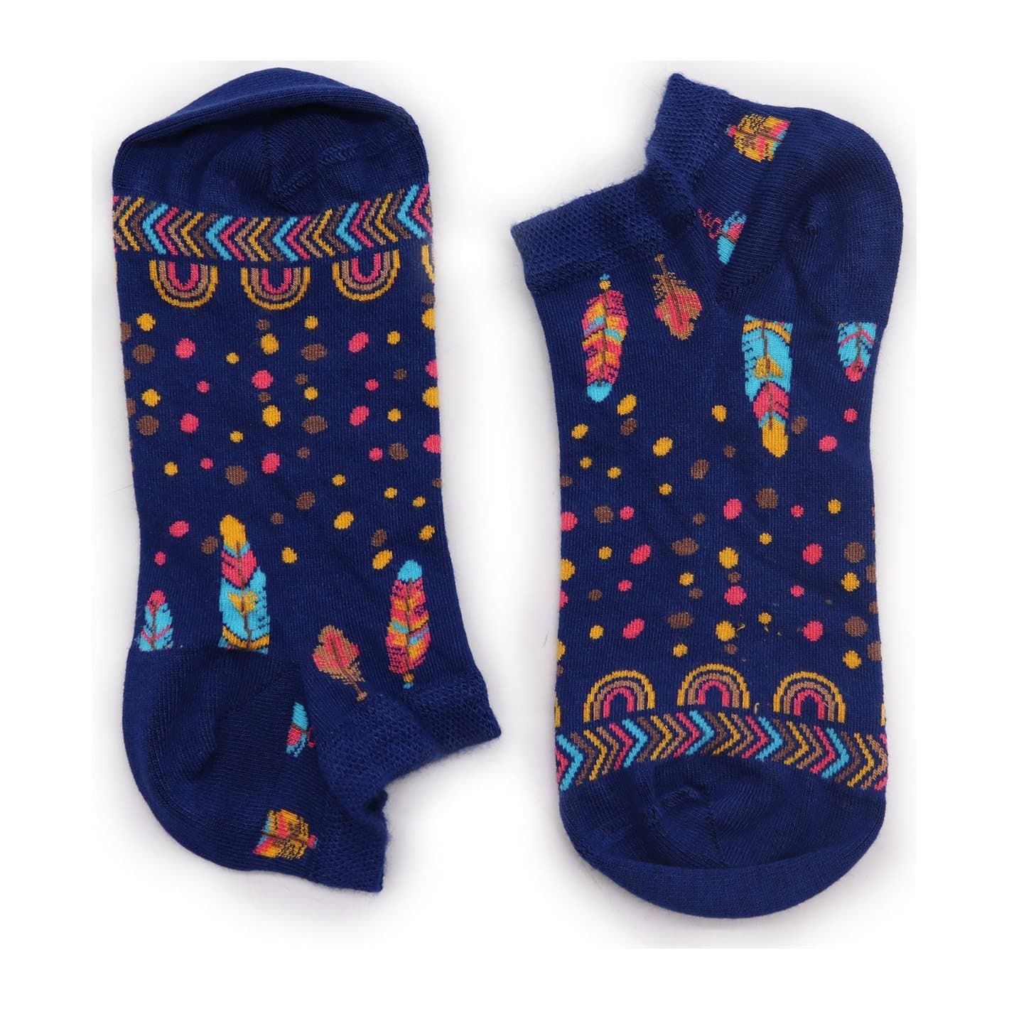 Low-cut bamboo ankle socks with an Indian feathers design