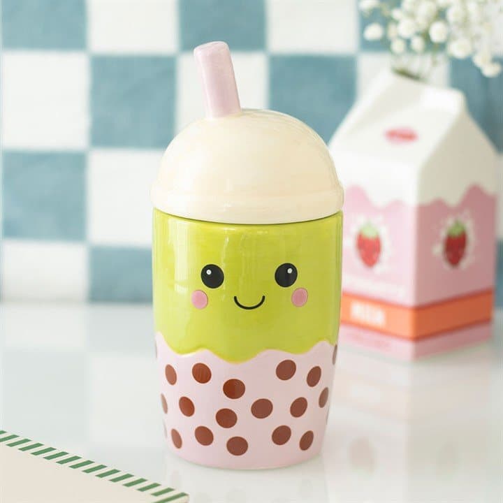 Ceramic bubble tea oil burner and wax warmer with heart-shaped cut-outs and lid