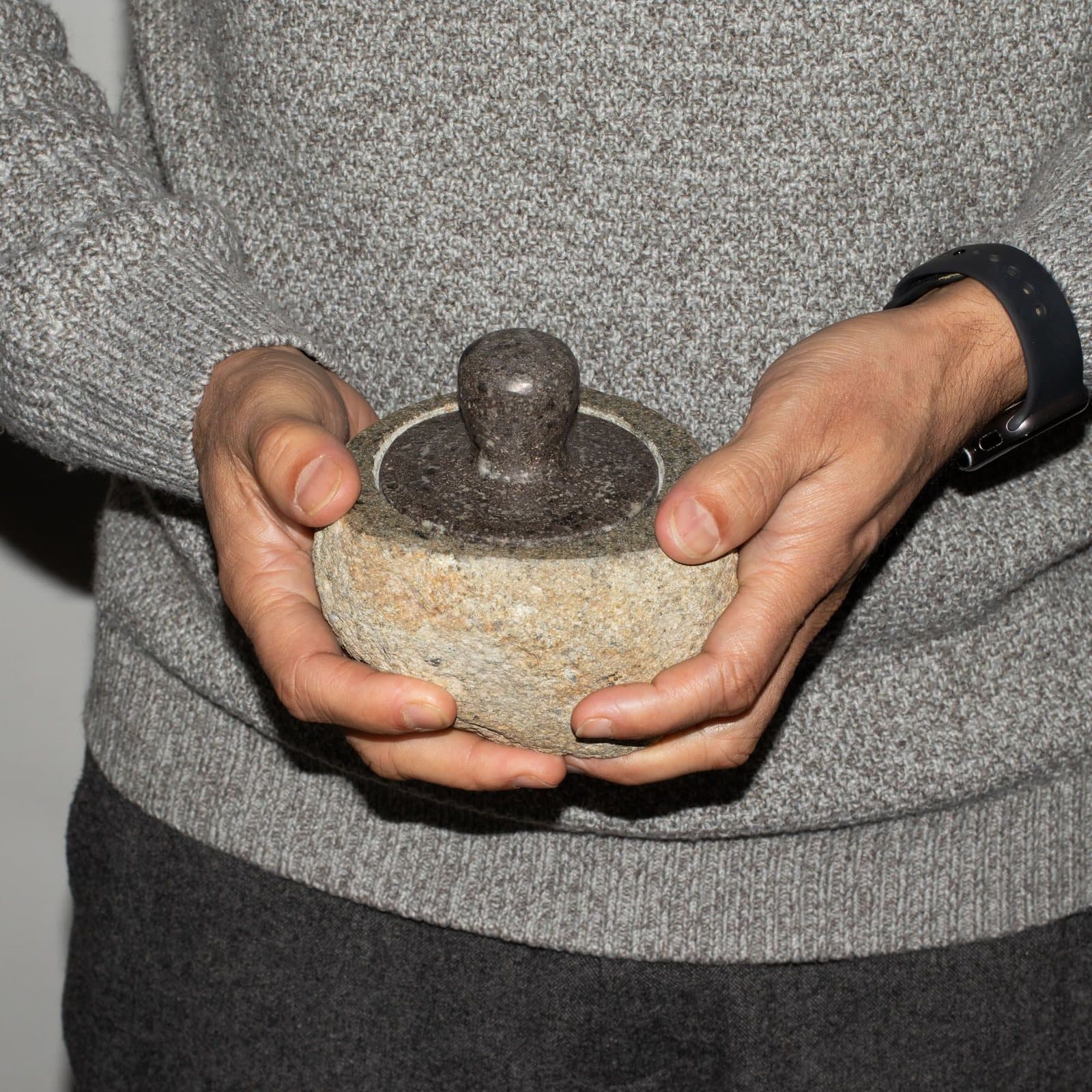 Medium natural riverstone grounding pot with matching stone lid