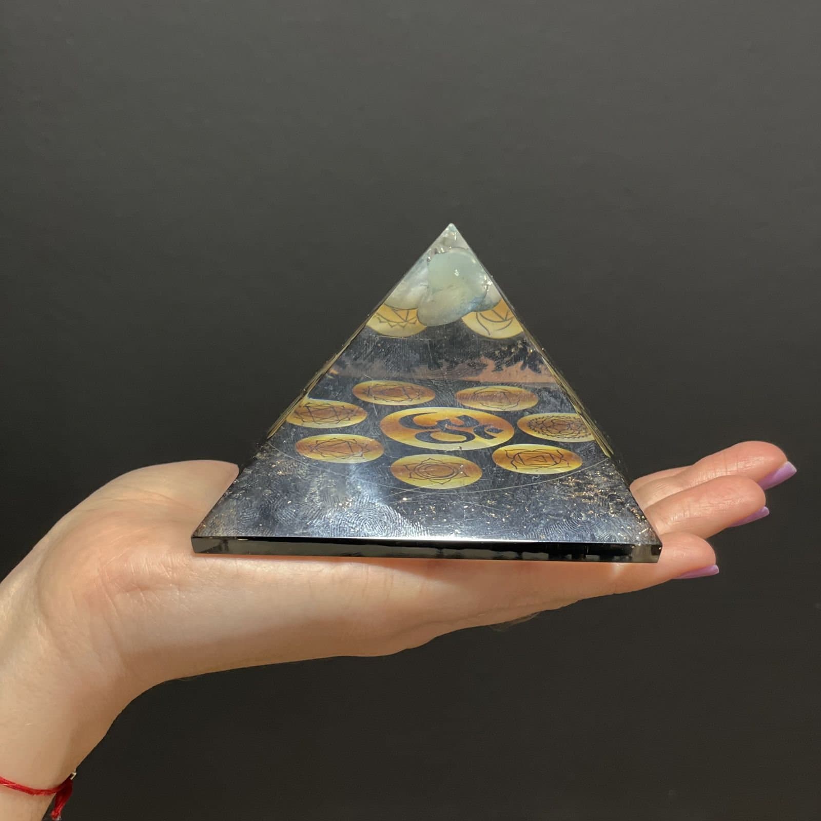 Midnight Om Chakra orgonite pyramid, 90 mm