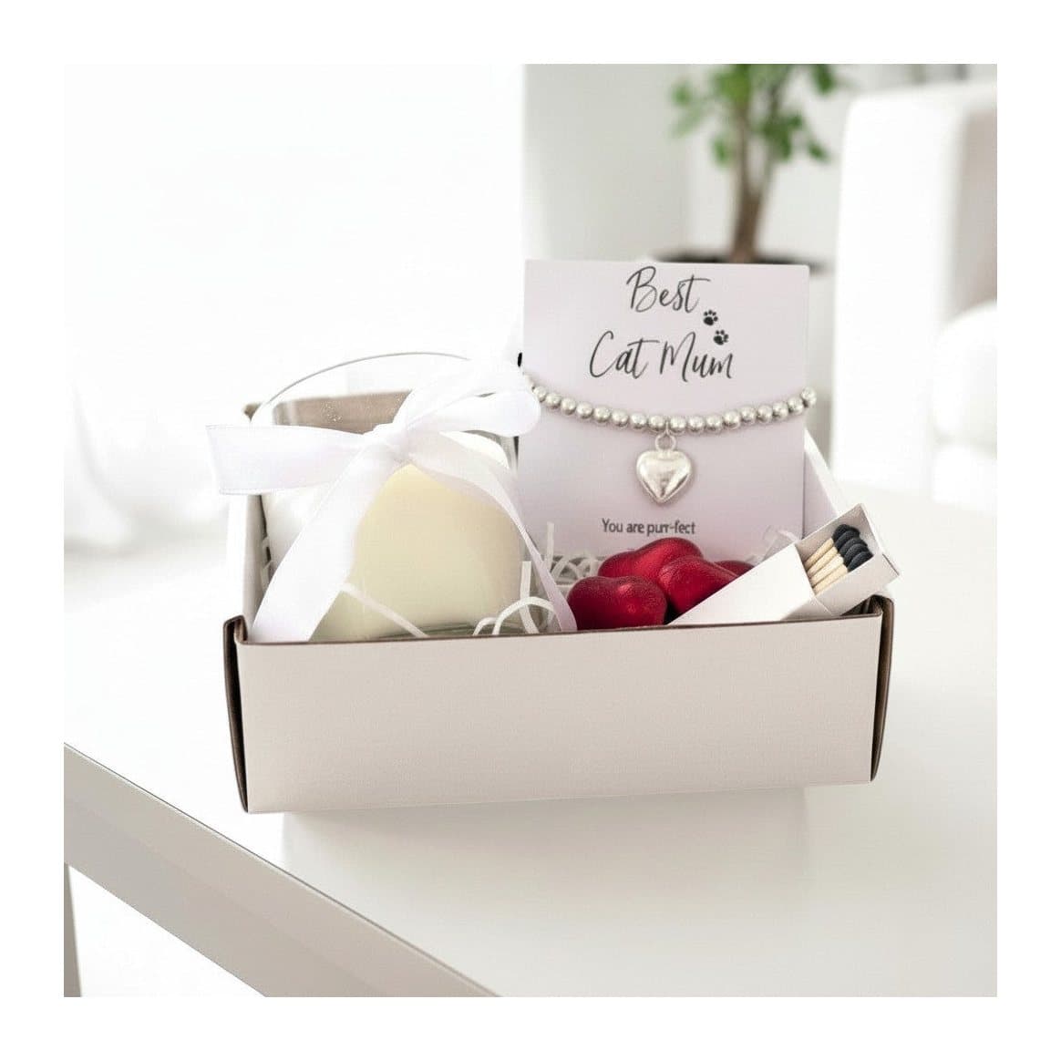 Cat mum gift hamper: silver beaded bracelet, vanilla candle and chocolate hearts