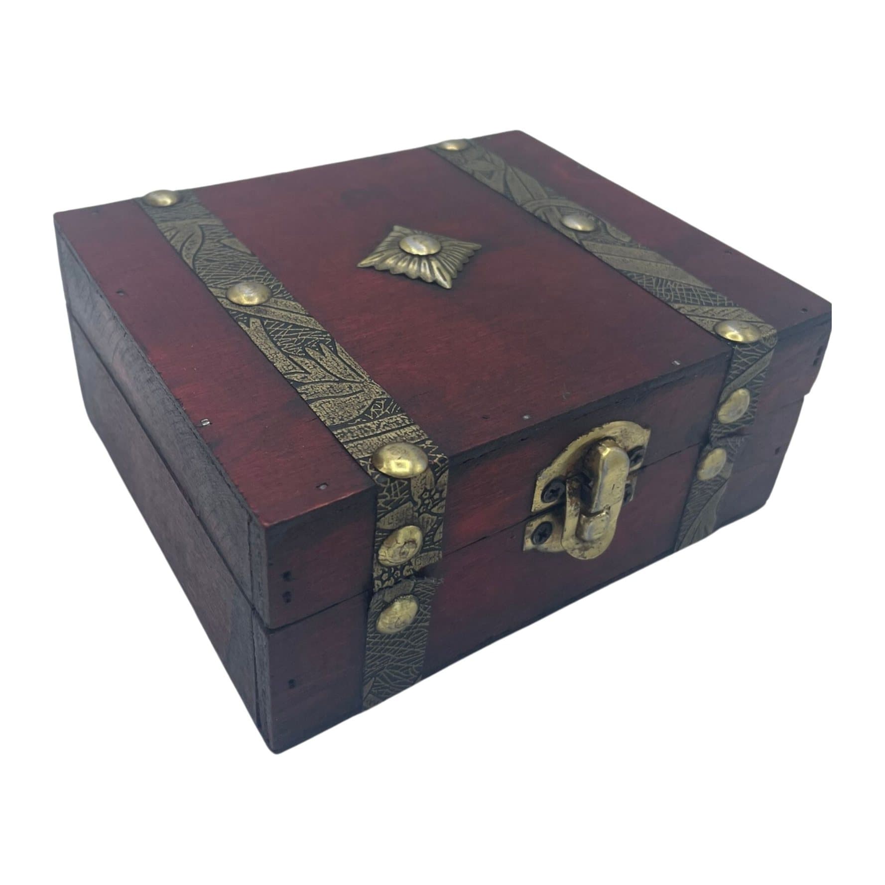 Square tea chest in tan