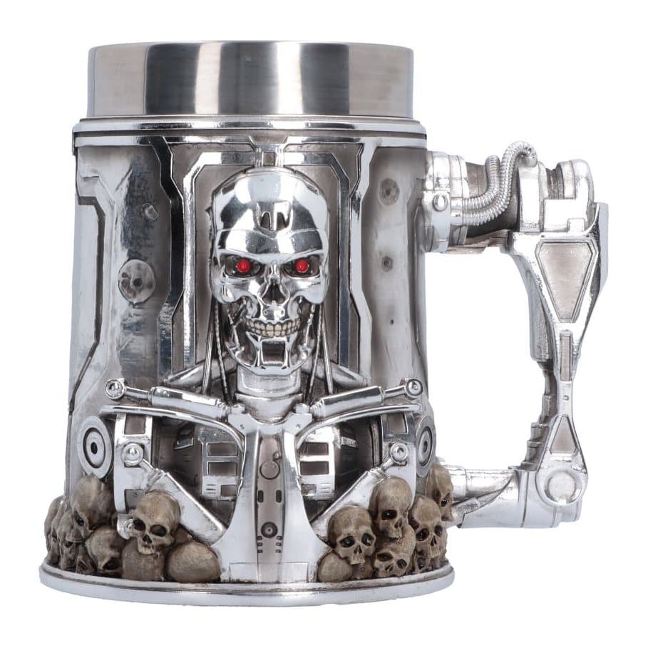 Terminator T-800 tankard with a skeleton T-800 and red eyes on the front
