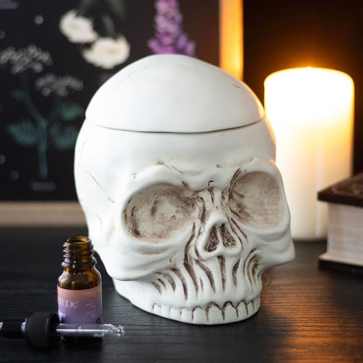 Weathered ceramic skull oil burner and wax warmer
